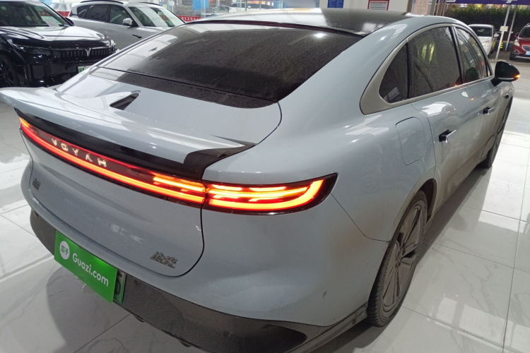 岚图汽车 岚图追光 2023款 四驱长续航版车身外观7