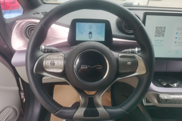 比亚迪 海豚 2021款 405km 时尚版中控内饰13