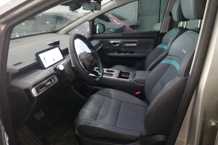 埃安 AION Y 2024款 Younger 星耀版局部细节19