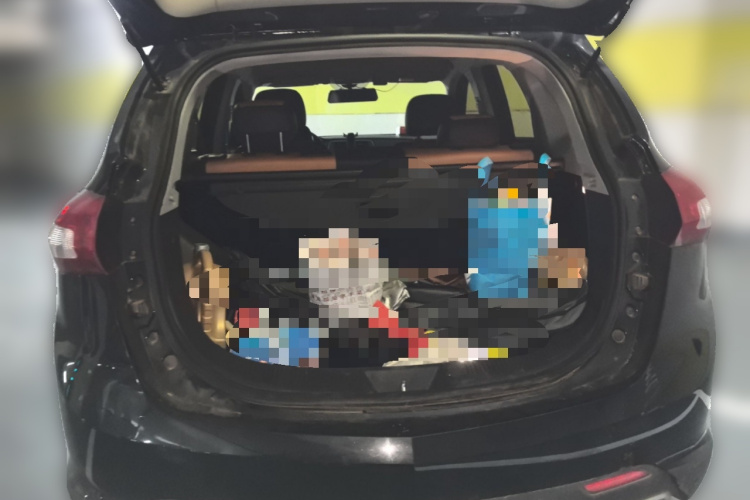 北汽威旺S50 2016款 1.5T 手动欢动精英型中控内饰23