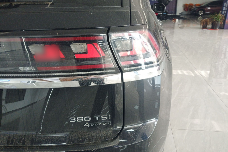 大众 途昂X 2023款 改款 380TSI 四驱尊崇豪华版车身外观9