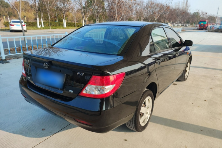 比亚迪F3 2020款 1.5L 手动经典型车身外观7