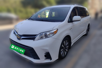 丰田Sienna（平行进口）   3.5 四驱 LE 7座 加版