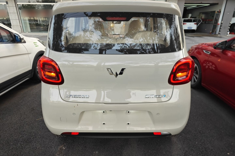 五菱汽车 宏光MINIEV 2025款 四门版 进阶款车身外观6