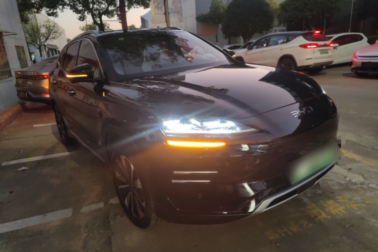 比亚迪 宋PLUS新能源 2025款 EV 智驾版 605km 旗舰型车身外观6002