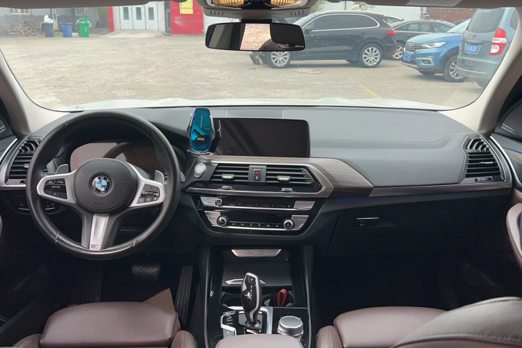 宝马X3 2021款 改款 xDrive28i M运动套装中控内饰7005