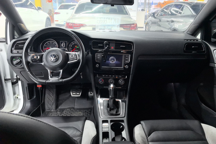 大众 高尔夫 2016款 1.4TSI 自动R-Line中控内饰12