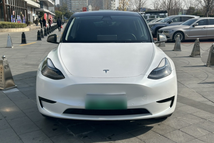 特斯拉 Model Y 2022款 改款 后轮驱动版车身外观6005