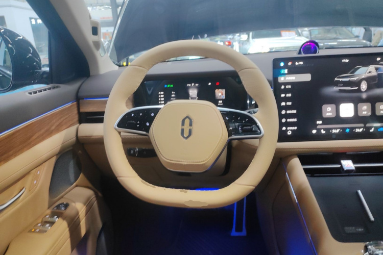 鸿蒙智行 问界M7 2024款 1.5T 智驾后驱Pro版 5座局部细节13