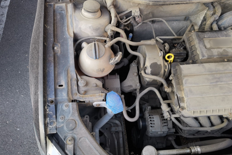 大众 朗逸 2013款 改款经典 1.6L 自动风尚版局部细节9006