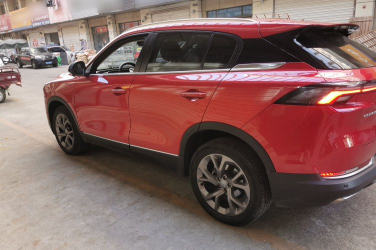 观致7 2020款 1.6T 巡航豪华型车身外观4