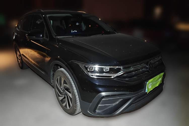 大众 途观L 2025款 出众款 300TSI 自动两驱龙腾版车身外观6002