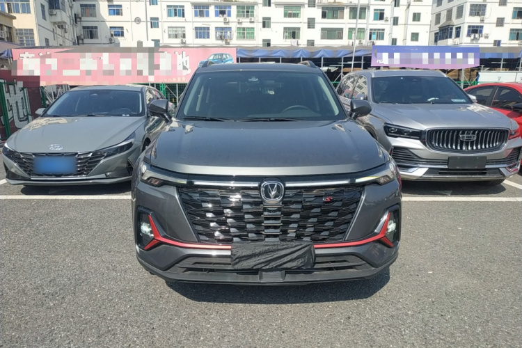 长安CS35PLUS 2023款 畅享版 1.4T DCT豪华型车身外观2