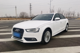 奥迪A4L 2016款 35 TFSI 典藏版 自动标准型