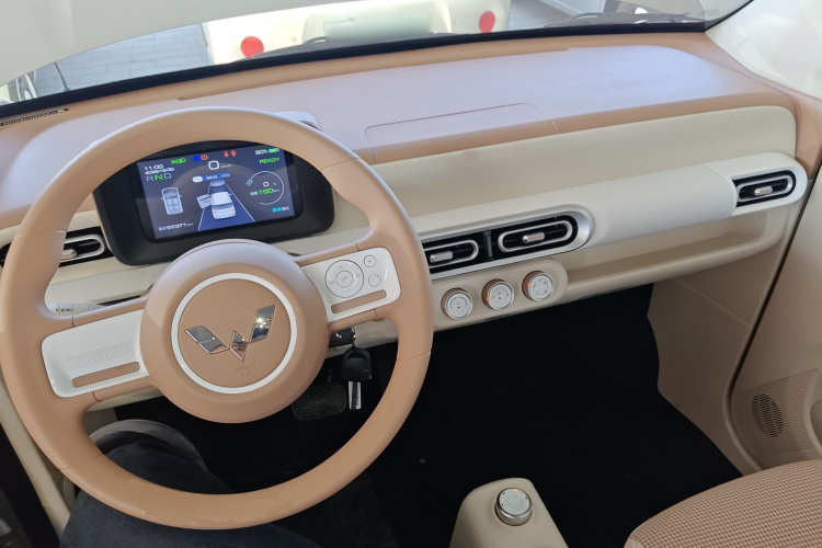 五菱汽车 宏光MINIEV 2024款 第三代 215km 青春版中控内饰12