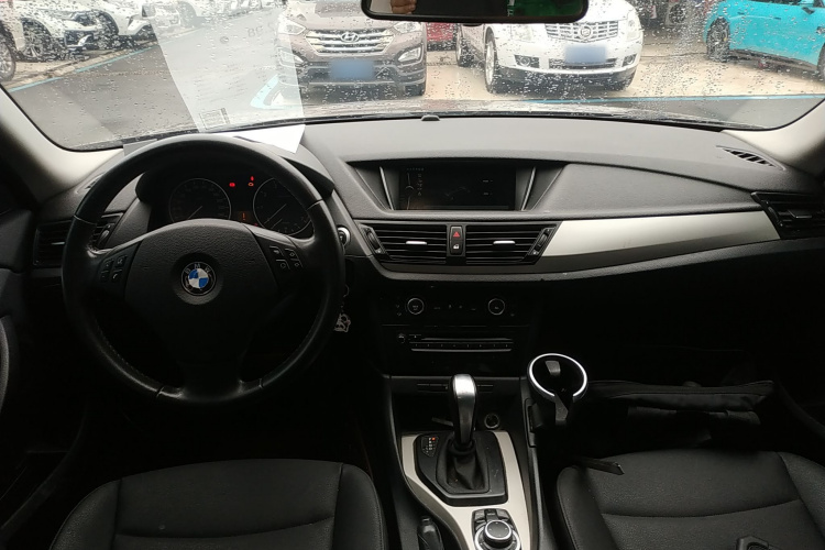 宝马X1(进口) 2012款 sDrive18i豪华型中控内饰12