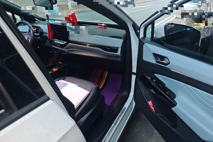 大众 ID.4 X 2023款 纯净长续航版局部细节9005