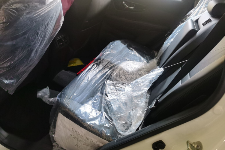 日产 奇骏 2023款 经典 2.0L 两驱智联舒享版中控内饰7001