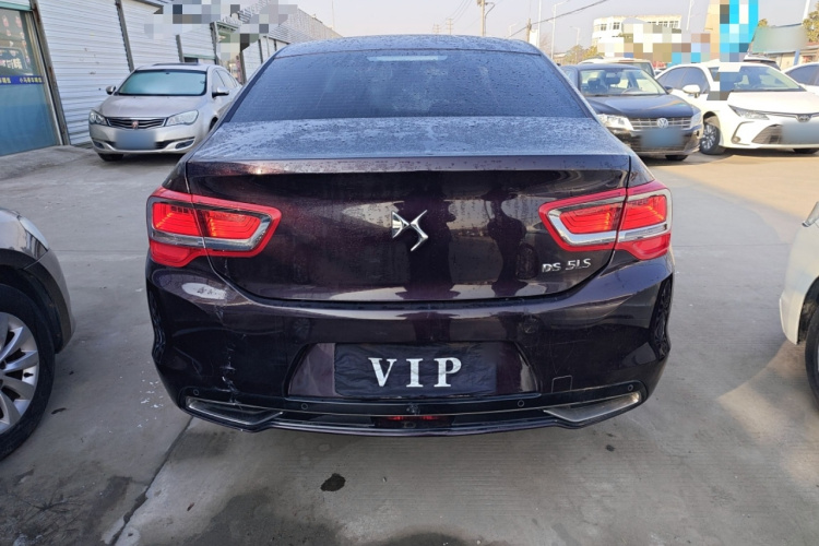 DS 5LS 2015款 1.6T 舒适版THP160车身外观6