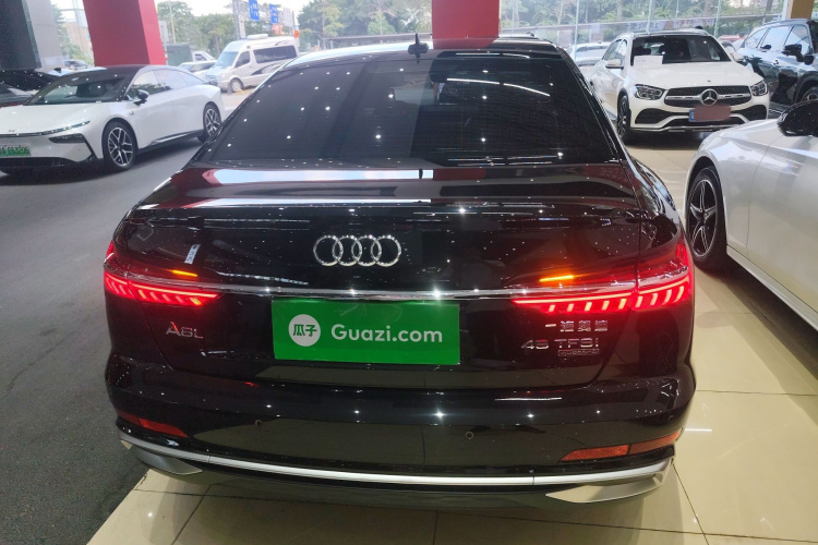 奥迪A6L 2023款 45 TFSI quattro 臻选动感型车身外观6