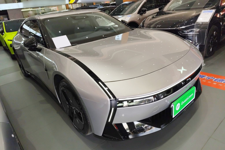 小鹏P7 2025款 702 长续航 Ultra车身外观6002