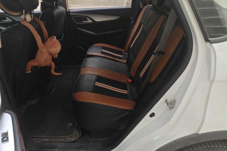 宝骏560 2016款 1.5T 手动舒适型中控内饰7004