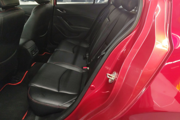 马自达3 昂克赛拉 2019款 云控版 三厢 1.5L 自动豪华型 国VI中控内饰21