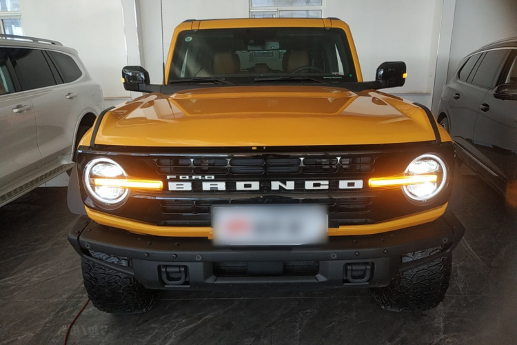 福特烈马 2024款 2.3T 长滩大脚越野版车身外观2