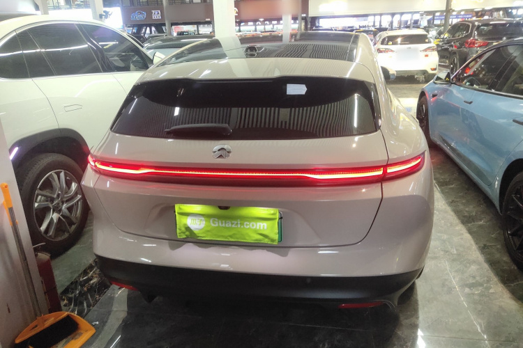 蔚来ET5T 2023款 75kWh Touring车身外观6