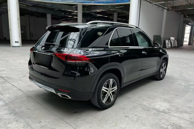 奔驰GLE 2020款 GLE 350 4MATIC 动感型特别版车身外观6007