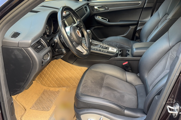 保时捷 2016款 Macan 2.0T中控内饰7001