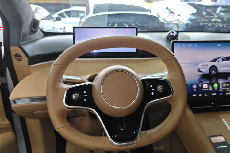 鸿蒙智行 智界R7 2024款 纯电 667km Pro中控内饰13