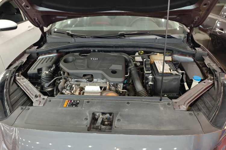 名爵 MG5 2021款 300TGI DCT青奢豪享版机舱底盘24