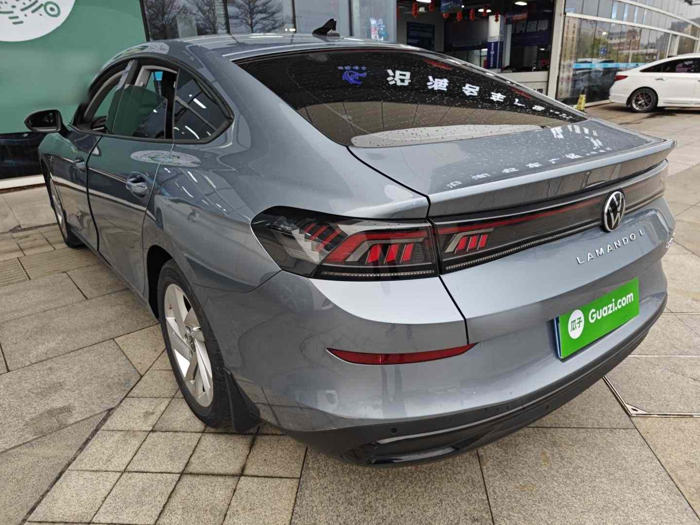 大众 2022款 凌渡L 280TSI DSG炫辣版(3)