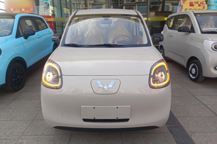 五菱汽车 宏光MINIEV 2025款 四门版 进阶款车身外观2