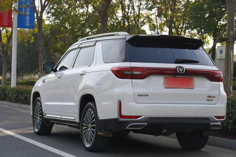 长安CS95 2019款 2.0T 两驱豪华型车身外观6003