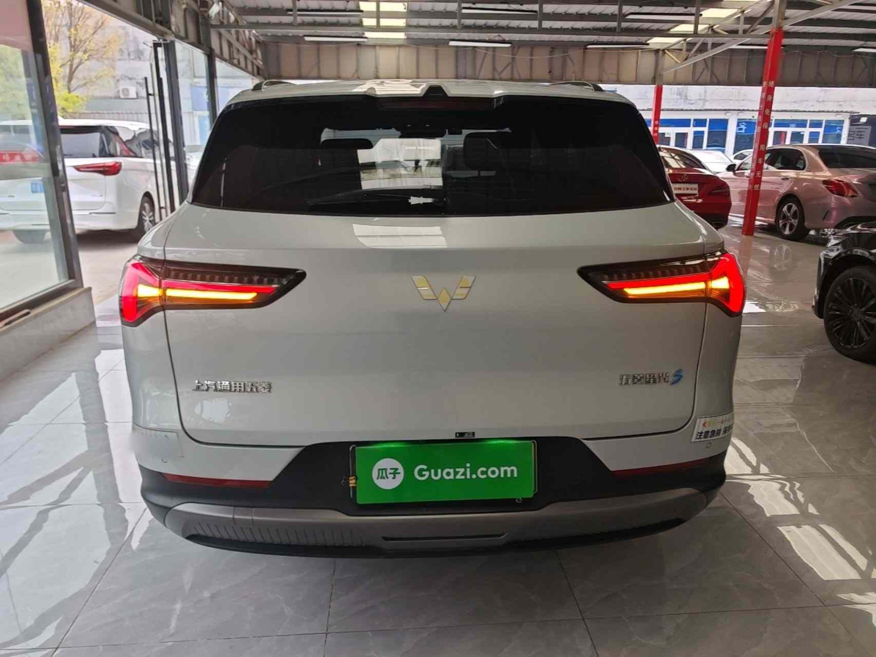 五菱汽车 五菱星光S 2024款 130km 旗舰型(3)
