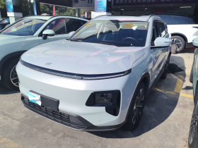 捷途山海L7 2024款 1.5T 120km ULTRA 7座