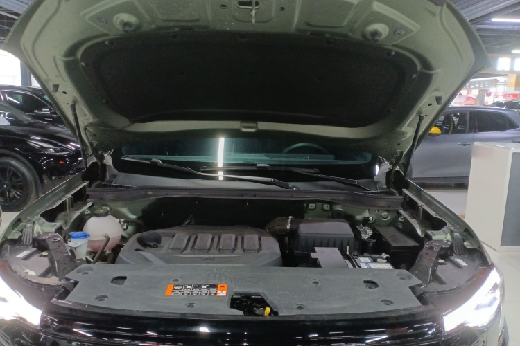 福特 领睿 2025款 EcoBoost 170 尊领型PLUS机舱底盘24