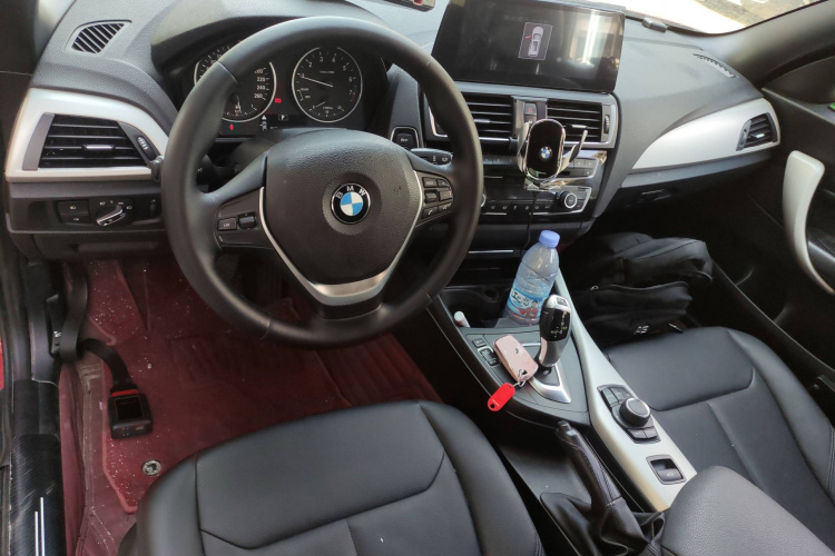 宝马2系(进口) 2015款 218i 敞篷轿跑车中控内饰7002
