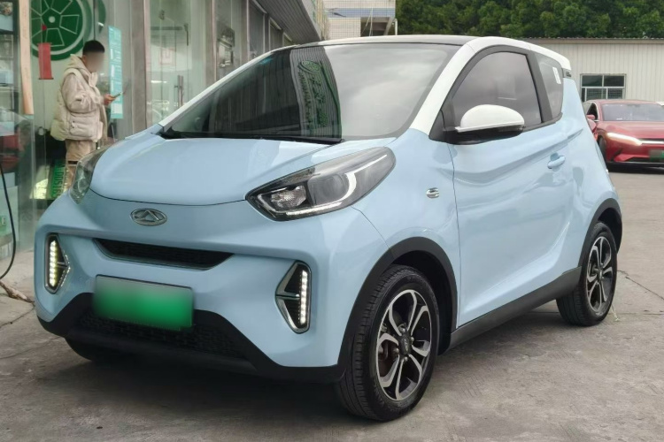奇瑞 小蚂蚁 2023款 301km 挚爱版 磷酸铁锂车身外观6002