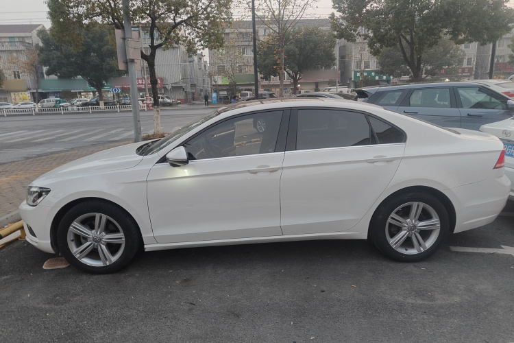 大众 凌渡 2018款 280TSI DSG舒适版车身外观4