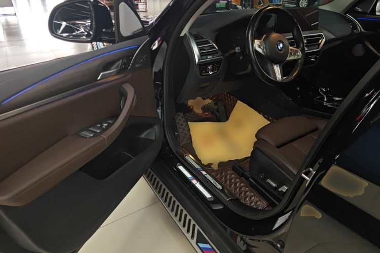 宝马X3 2023款 xDrive30i 领先型 M曜夜套装中控内饰7003