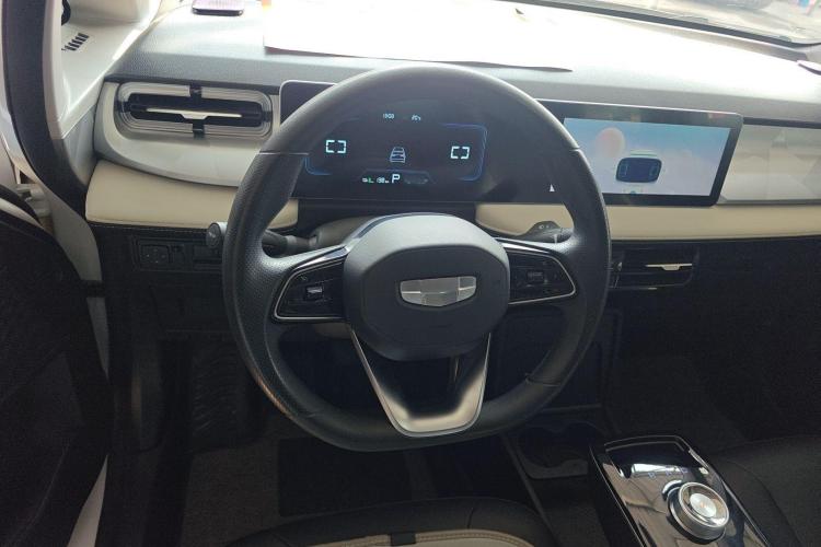 吉利几何E萤火虫 2023款 320KM 乖帅虎 5座局部细节13