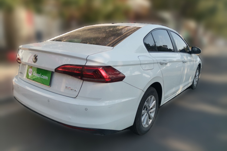 大众 宝来 2021款 1.5L 手动时尚智联版车身外观7