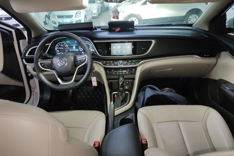 别克 英朗 2019款 15T 双离合互联精英型 国VI中控内饰12