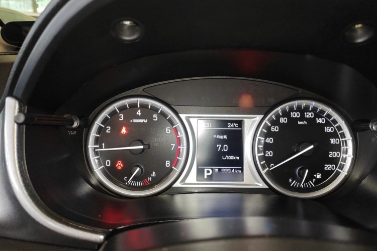 铃木 维特拉 2016款 1.4T 自动两驱精英型局部细节14