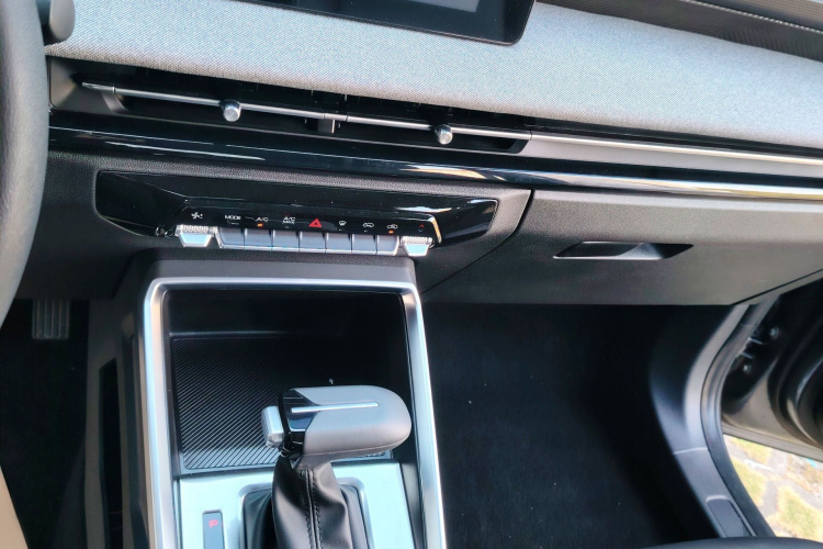 五菱汽车 五菱星驰 2022款 1.5L CVT畅玩型局部细节18