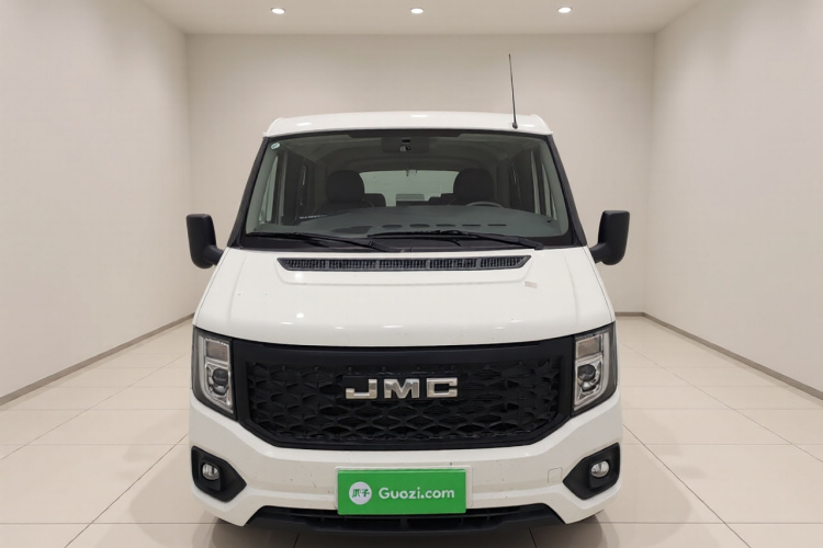 江铃福顺 2023款 2.0T 手动短轴低顶商运型多功能乘用车6座 双开尾门车身外观2