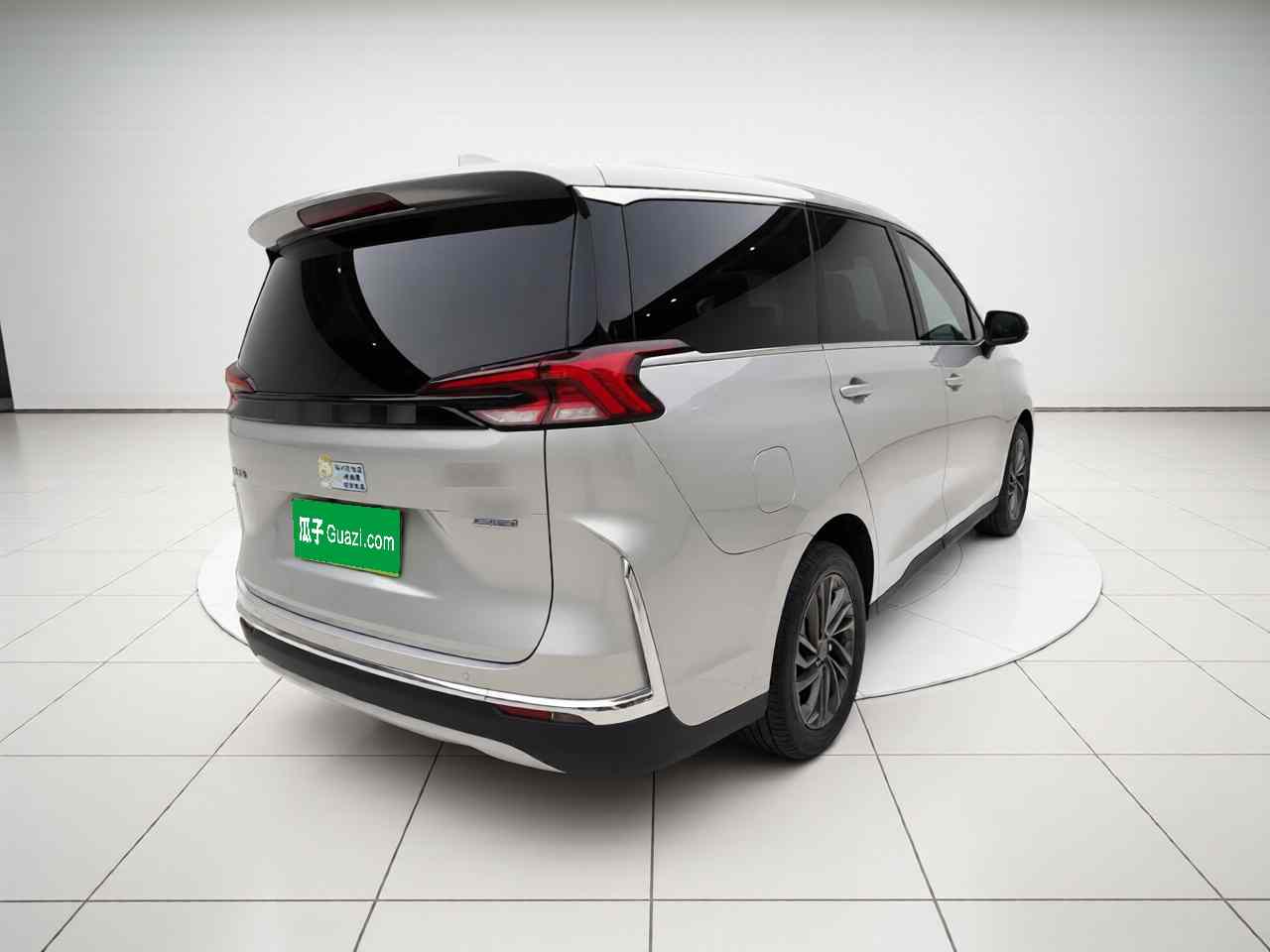 上汽大通MAXUS 大通G50 2023款 PLUS 1.5T 幸福推荐自动护航版(5)